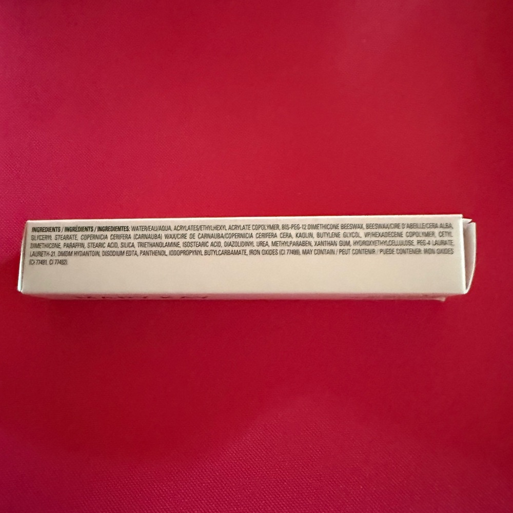 Mary Kay Ultimate Mascara - Black New in Box - Picture 3 of 3